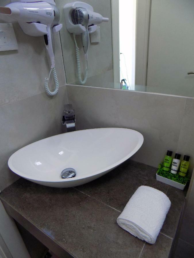 Petite Palace Aristotelous 8 เทสซาโลนิกิ ภายนอก รูปภาพ